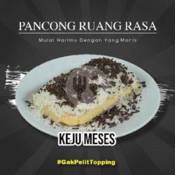 Pancong Keju Meses   Susu