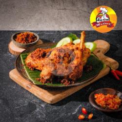 Ayam Kampung Goreng Serundeng