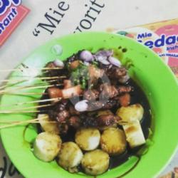 Sate Kambing Lontong Kecap