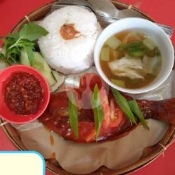 Nasi Ikan Asam Manis