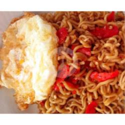 Mie Sambel Geprek   Telur Ceplok