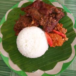 Nasi Gudeg Krecek Dada