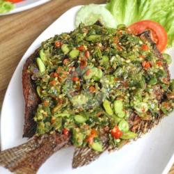 Ikan Nila Penyet Sambel Hijau