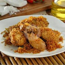 Ayam Goreng Surundeng