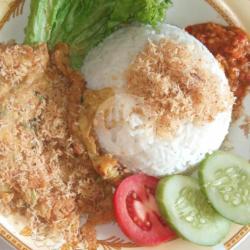 Nasi Telor Dadar Bumbu Serundeng