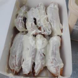 Pisang Goreng Wijen White Vanilla Glaze