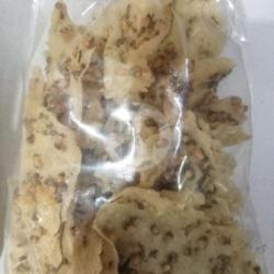 Kripik Peyek Kacang Ijo