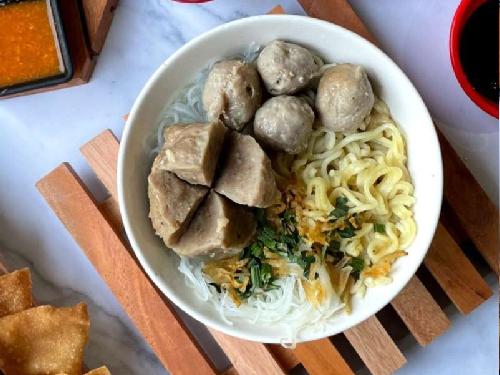 Bakso Mamah Risky, Arsanta