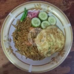 Indomie   Udang   Telur Dadar