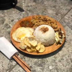 Nasi Kulit Crispy