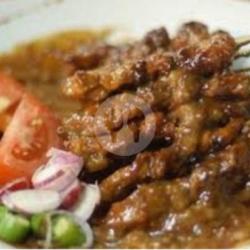 Sate Lembu 1 Porsi   Lontong