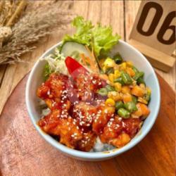 Squid Rice Bowl Sauce Spicy Bbq With Mix Vegetable