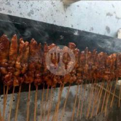 Sate Kambing Muda,.