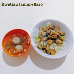 Kwetiau Jamur Baso