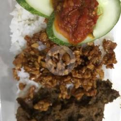 Nasi Putih  Daging Rendang Tumis Pare Tempe Orek