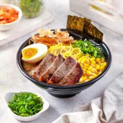 Shoyu Ramen Beef