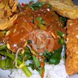 Nasi Pecel Tempe Panggang Banyuwangi