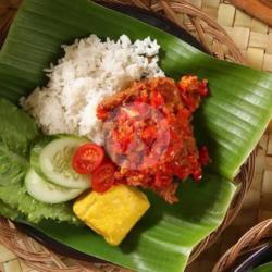 Nasi   Ayam Crispy Remek