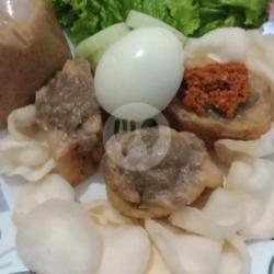 Gado-gado Tahu Bakso Daging Sapi