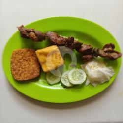 Atiampela  Goreng Tahu   Tempe