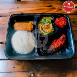 Paket Nasi Tongkol Balado