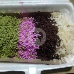 Pisang Pasir Toping Avocado Blueberry Coklat Keju