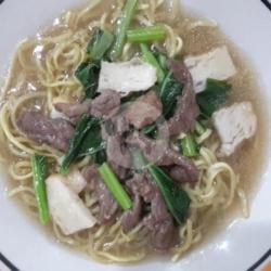 Bakmi Kuah Sapi