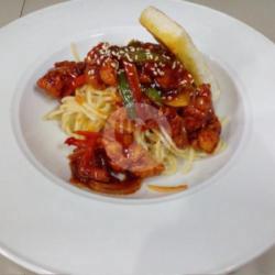 Spagheti Chicken Oriental