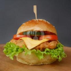 Chicken Crispy Burger