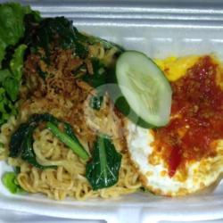 Mie Telor Geprek