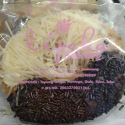 Donat Coklat Keju