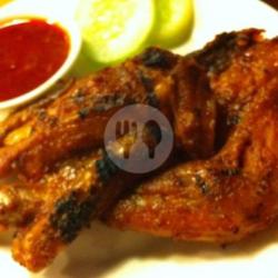 Ayam Bakar Setengah Ekor Pedas