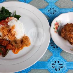 Nasi Ramas Ayam Rendang