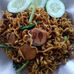 Mie Goreng Tek Tek