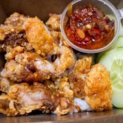 Ricebox Crispy Chicken Garlic Butter Cheese