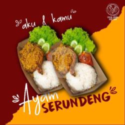 Aku Dan Kamu Ayam Serundeng