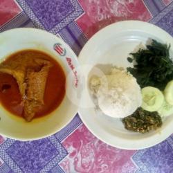 Nasi Sayur Sambel Gulai Babat