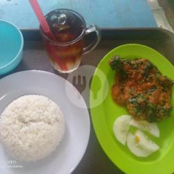 Nasi Ayam Goreng Penyet Paha