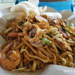 Ifumie Goreng Seafood