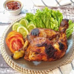 Ayam Penyet Plus Nasi