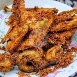 Nasi Ayam Goreng   Tumis Sayur  Sambal