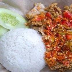 Nasi Ayam Geprek   Sayur