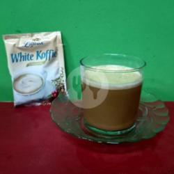 White Koffie Susu Panas