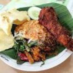 Nasi Pecel Bandeng Gorengg