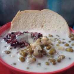 Bubur Kacang Ijo Campur Ketan Item