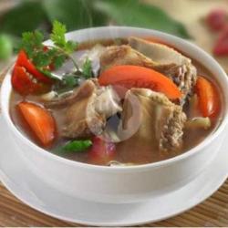 Soup Tulang Iga Sapi