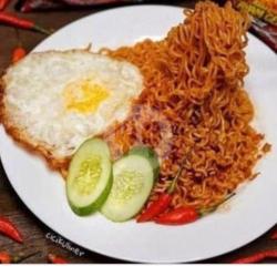 Indomie Sambel Geprek Telor Ceplok