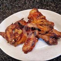 Grilled Chicken Wings