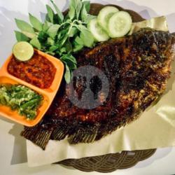 Nasi Ikan Bakar Guramai