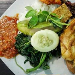 Nasi Tempong Ayam
